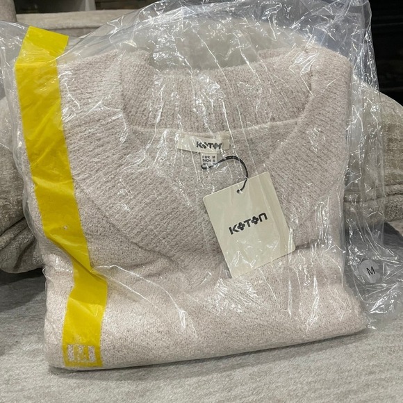 NEW KOTON V-Neck Sweater Long Sleeve Pullover Knit Casual Soft Comfy Top- M Y2K - Picture 7 of 8